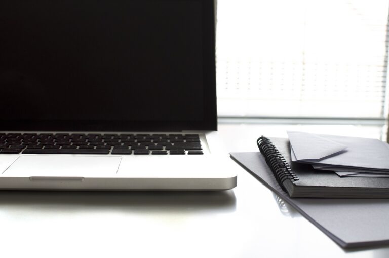 The Role of Emotional Marketing in Creating Brand Loyalty