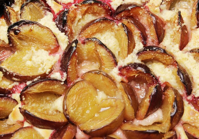 Spotlight on Food Waste: Innovative Solutions and Initiatives